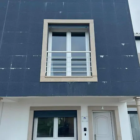 Sunny Baleal Ferrel (Leiria)